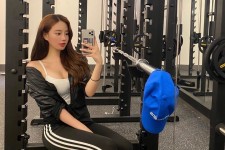 攀枝花我是一名瑜伽锻练外加兼职模特(我是一名瑜伽锻练外加兼职模特小说)