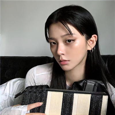 攀枝花在异乡碰到商务伴游谈心之旅是一件十分有意义的工作