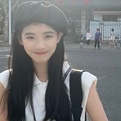 攀枝花商务伴游带客户去看海豚表演