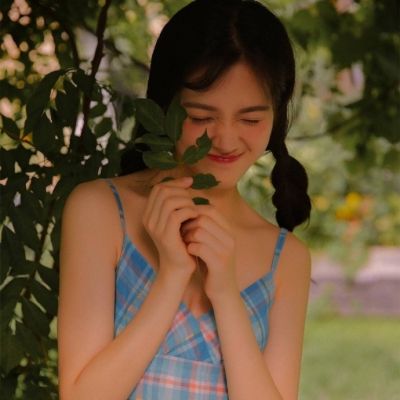 攀枝花伴游女生柳如烟的资料