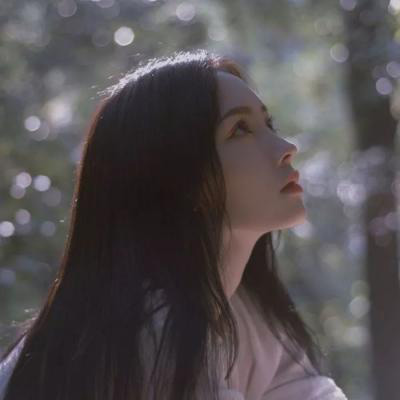 攀枝花伴游女生秦鹿鸣的资料