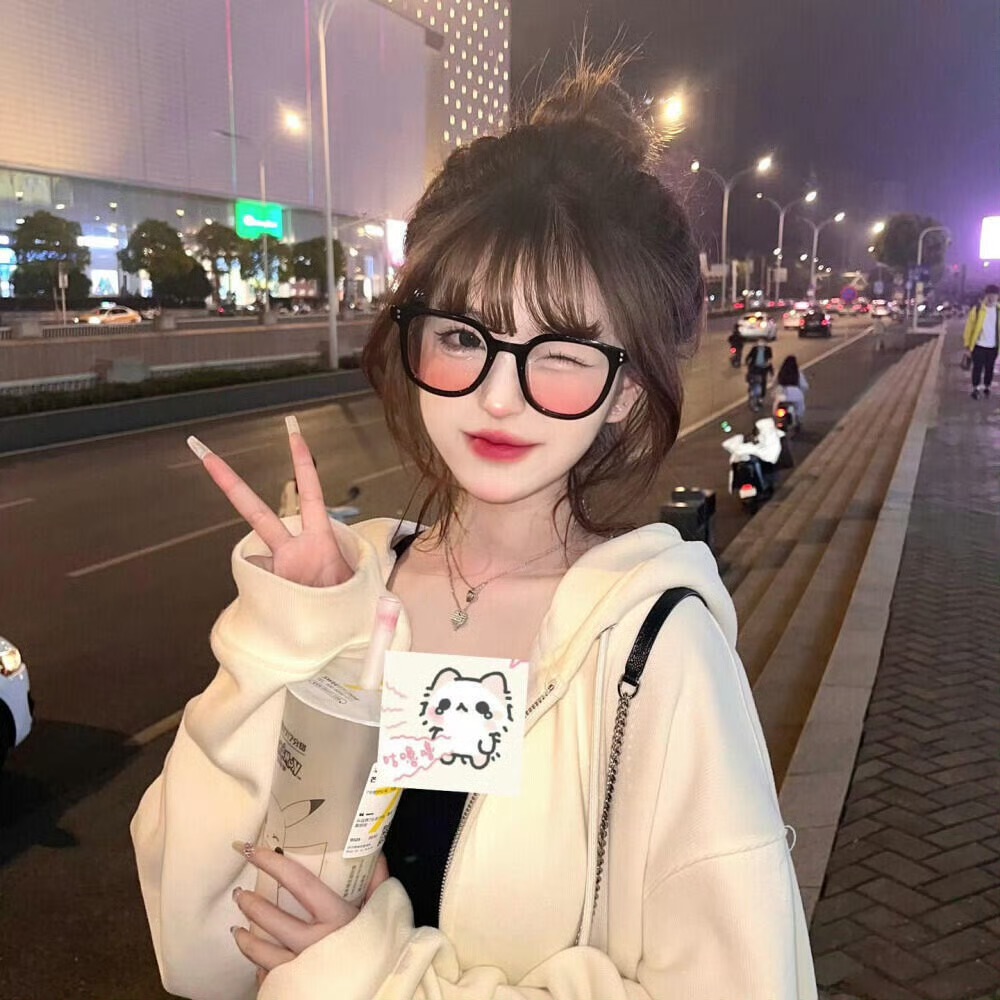 攀枝花伴游女生KIKI的资料