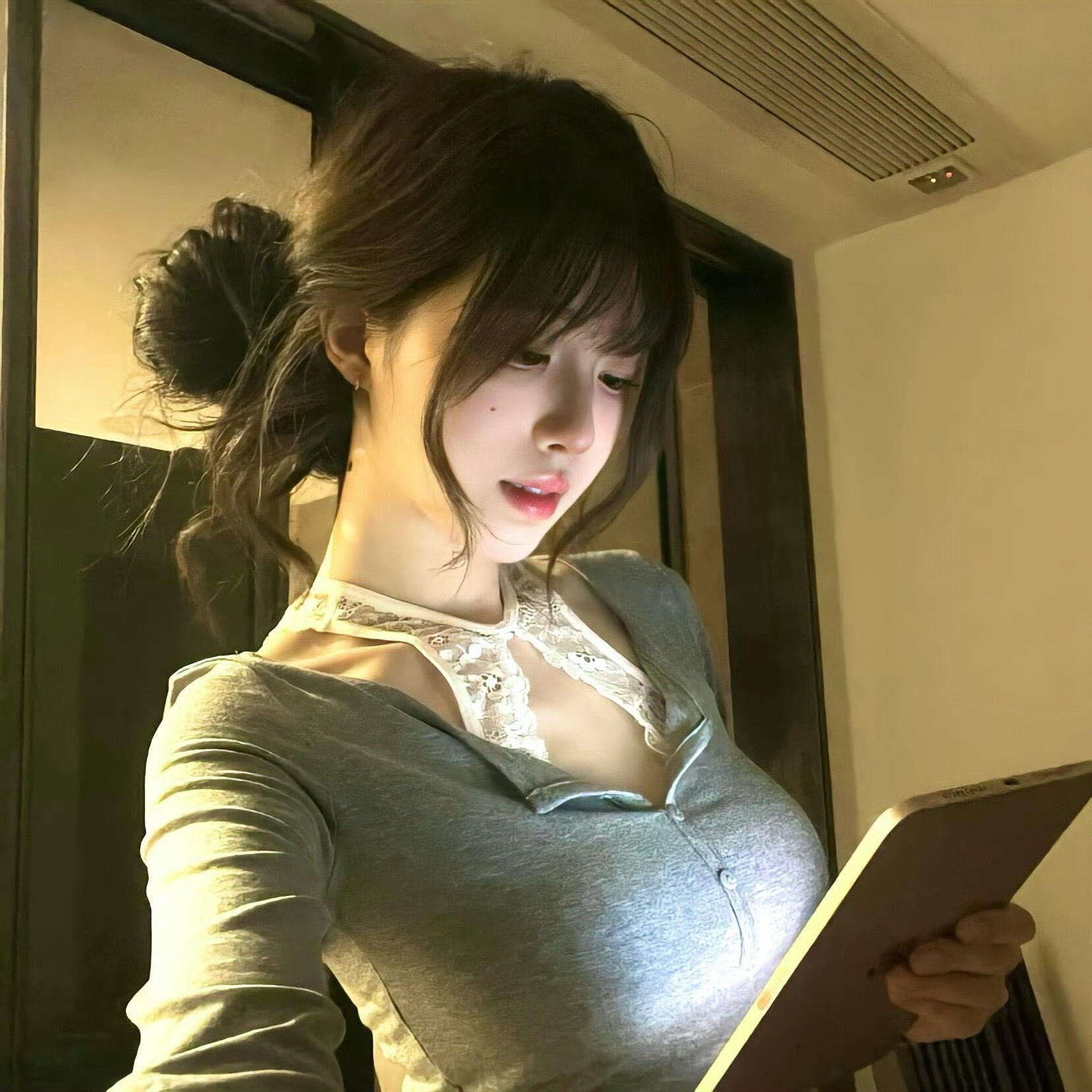 攀枝花伴游女生 | 索菲亚·王 (Sophia Wang)的资料